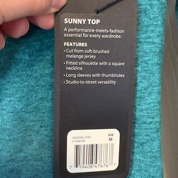 NWT Zobha Sunny Top In Heather Fanfare Size M Teal Square Neck Thumbholes Fitted - Picture 7 of 8